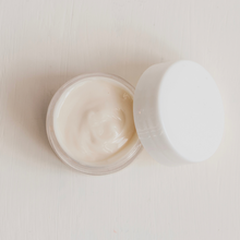 Load image into Gallery viewer, Vitamin C Cream- Brighten & Smooth